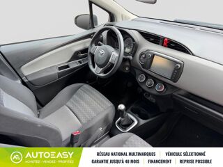 Yaris 1.0 VVTI 69CH / FINITION FRANCE 2016 occasion 45240 La Fert&eacute;-Saint-Aubin