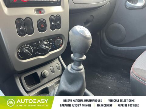 Duster 1.5 dCi 110 ch FAP Laur&eacute;ate 4X2 2013 occasion 84260 Sarrians