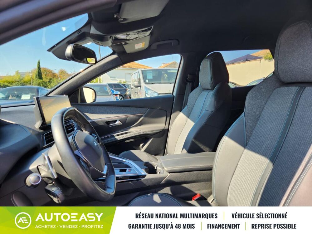 3008 1.5 130 / FINITION ALLURE / SUIVI PEUGEOT/BOITE AUTO/EXCELLE 2023 occasion 79000 NIORT