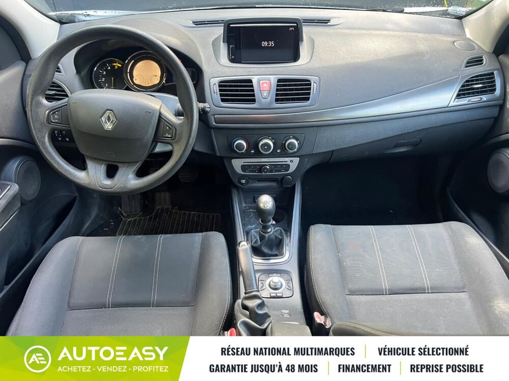 M&eacute;gane III Phase 3 Hatchback 1.5 dCi eco2 S&S 110 cv 2015 occasion 97460 Saint-Paul