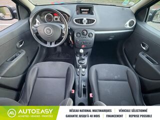 Clio 3 1.2 16V 75 eco2 TomTom Live 2011 occasion 69120 Vaulx-en-Velin