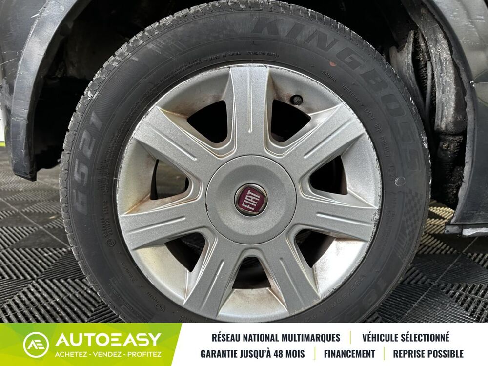 Punto 1.2 8v 60ch Cult II 5p 2009 occasion 84260 Sarrians