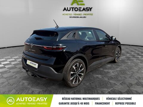 M&eacute;gane E-TECH / EV60 / 130 CH / OPTIMUM CHARGE EVOLUTION / SOH 94 2023 occasion 38300 Bourgoin-Jallieu