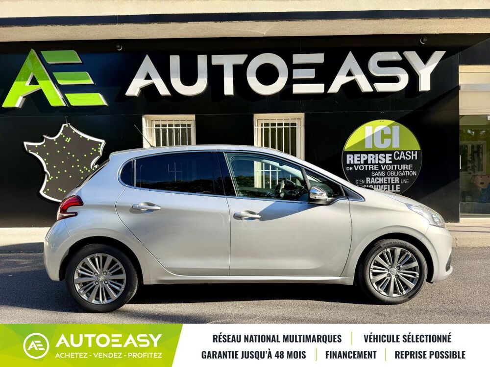 208 1.2 THP Allure 110 cv / 35 500 km / FULL Entretien PEUGEOT / 2016 occasion 34430 Saint-Jean-de-Vedas