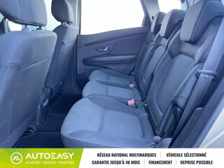 Sc&eacute;nic IV 1.2 Tce 115 cv LIFE / 1&egrave;re Main / Attelage 2017 occasion 03000 Avermes