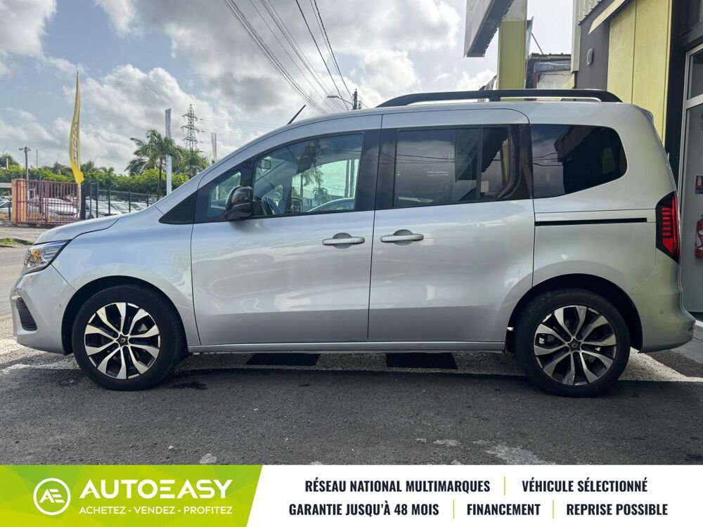 Kangoo 1.5 Blue dCi S&S 95 cv// Peu Kilom&eacute;tr&eacute;// Vitres arri&egrave;res ele 2021 occasion 97122 Baie-Mahault