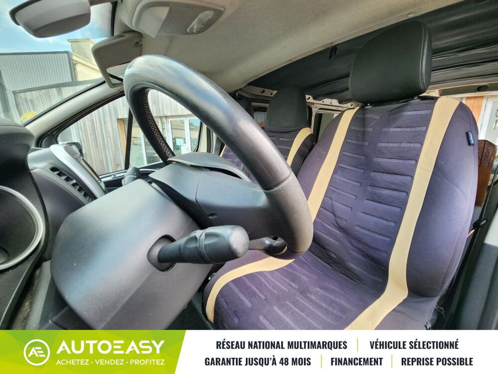Vivaro AMENAGE L1H1 1.6 CDTI 115 / MOTEUR A CHAINE / GARANTIE 12 M 2016 occasion 79000 NIORT