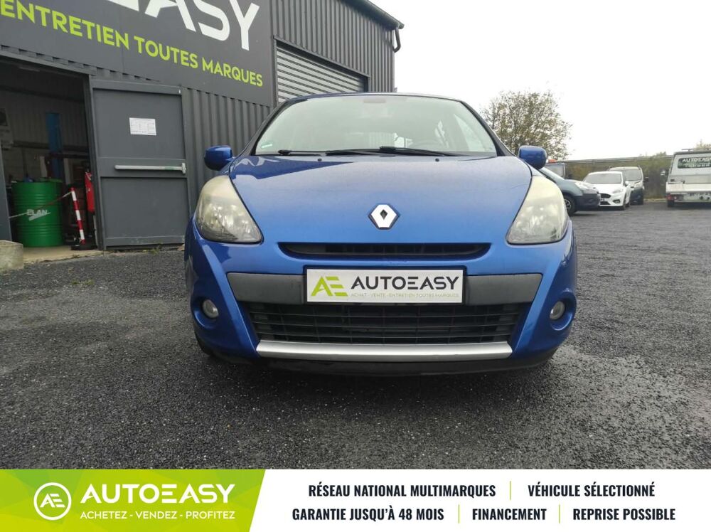 Clio III 1.2 16V 75 CH DYNAMIQUE CLIM AUTO TBE CT OK 2011 occasion 08440 Vivier au Court