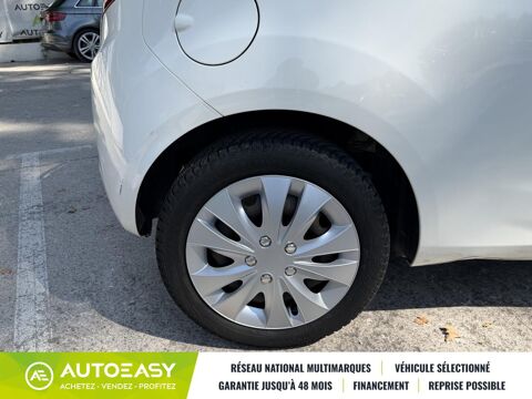 Ka 1.2 69 Titanium / 1&egrave;re Main / Distribution OK / Climatisatio 2016 occasion 13330 P&eacute;lissanne
