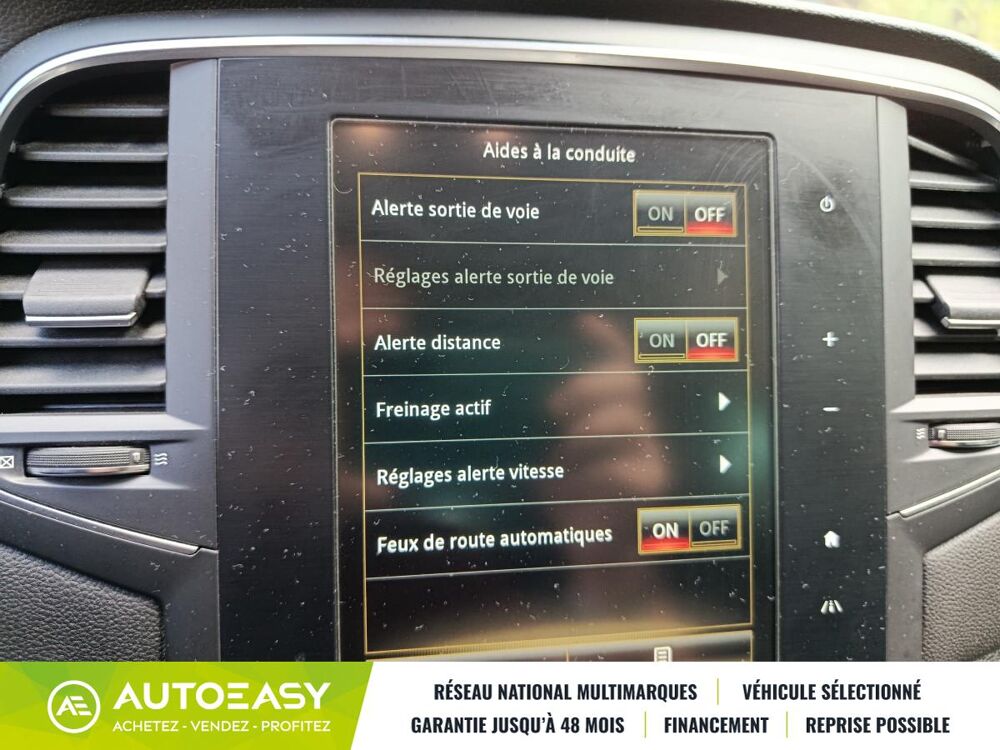 M&eacute;gane IV 4 - 1.2 TCe 130 ch - Intens - Suivi Renault - Radars AV/A 2016 occasion 83000 Toulon