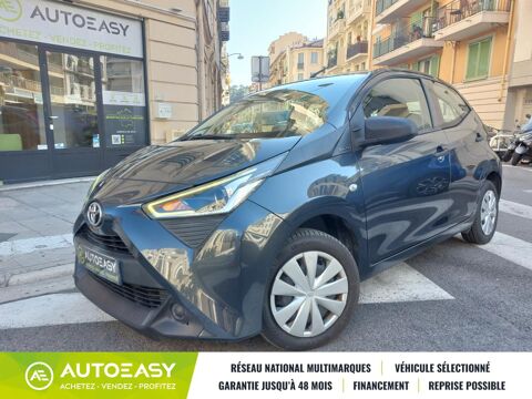 Toyota aygo 1.0 vvti 72 ch X black 8490 euros