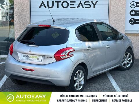 208 1.2 VTi Style 5p / Courroie de distribution neuve 2014 occasion 69120 Vaulx-en-Velin