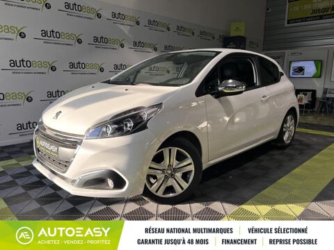 Peugeot 208 1.2 82 ch Style 3p 1ERE MAIN KIT DISTRI NEUF 2017 occasion Roquebrune sur Argens 83520
