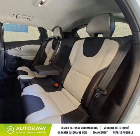 V40 D2 2.0 TDi 120 CROSS COUNTRY MOMENTUM PRO GEARTRONIC S&S / E 2019 occasion 34770 Gigean