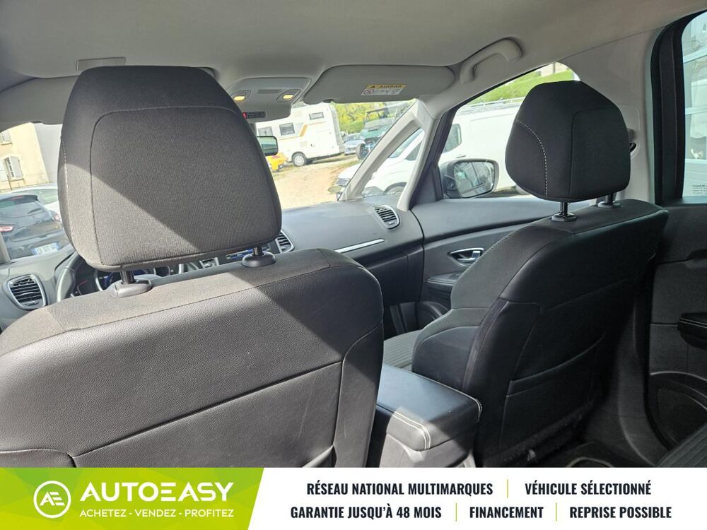 Grand scenic IV IV 1.7 BLUE DCI 120 BVR BUSINESS 7 PLACES 2021 occasion 15130 Lafeuillade-en-V&eacute;zie