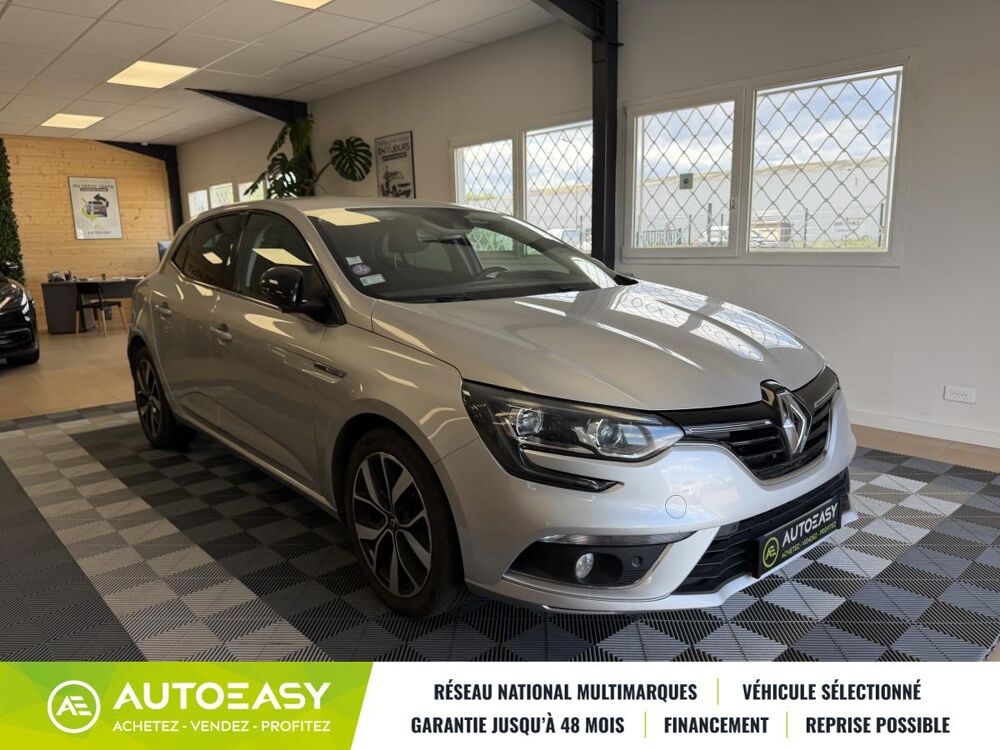 M&eacute;gane 1.3 TCE EDC7 140 LIMITED 2019 occasion 42120 LE COTEAU