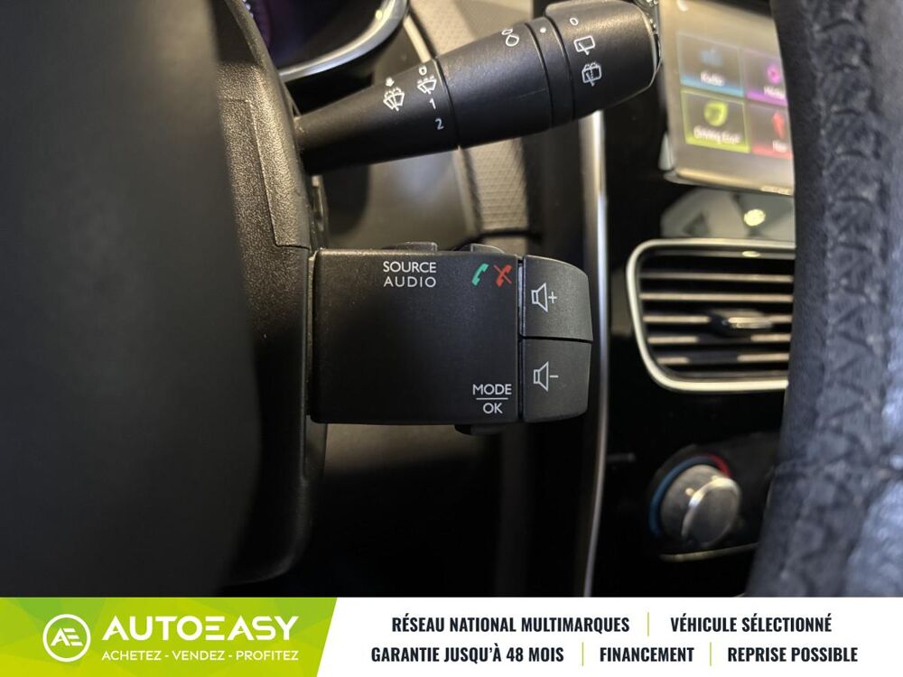 Clio 1.5 dCi 90 ch Intens 5 portes / Radar de recul 2017 occasion 29850 GOUESNOU