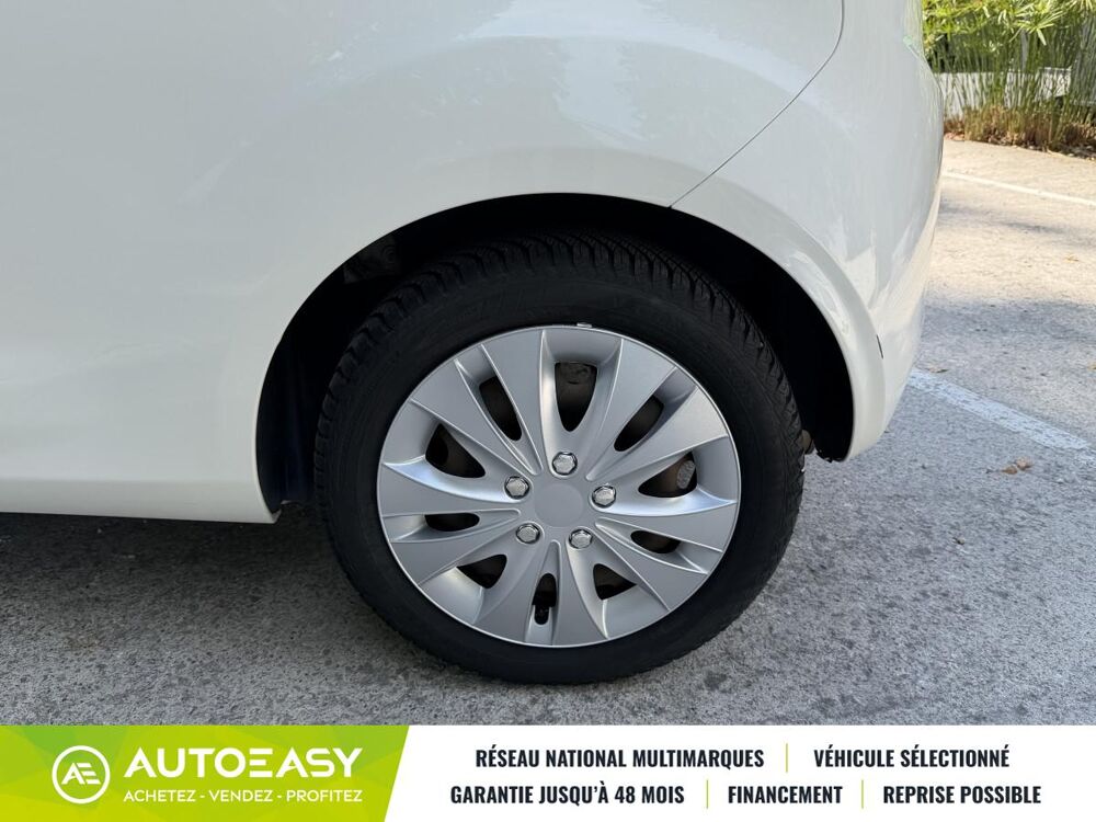 Ka 1.2 69 Titanium / 1&egrave;re Main / Distribution OK / Climatisatio 2016 occasion 13330 P&eacute;lissanne