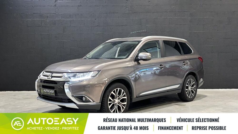 Outlander 2.2 DI-D 150ch Intense Navi 2WD 5 places 2018 occasion 29850 GOUESNOU