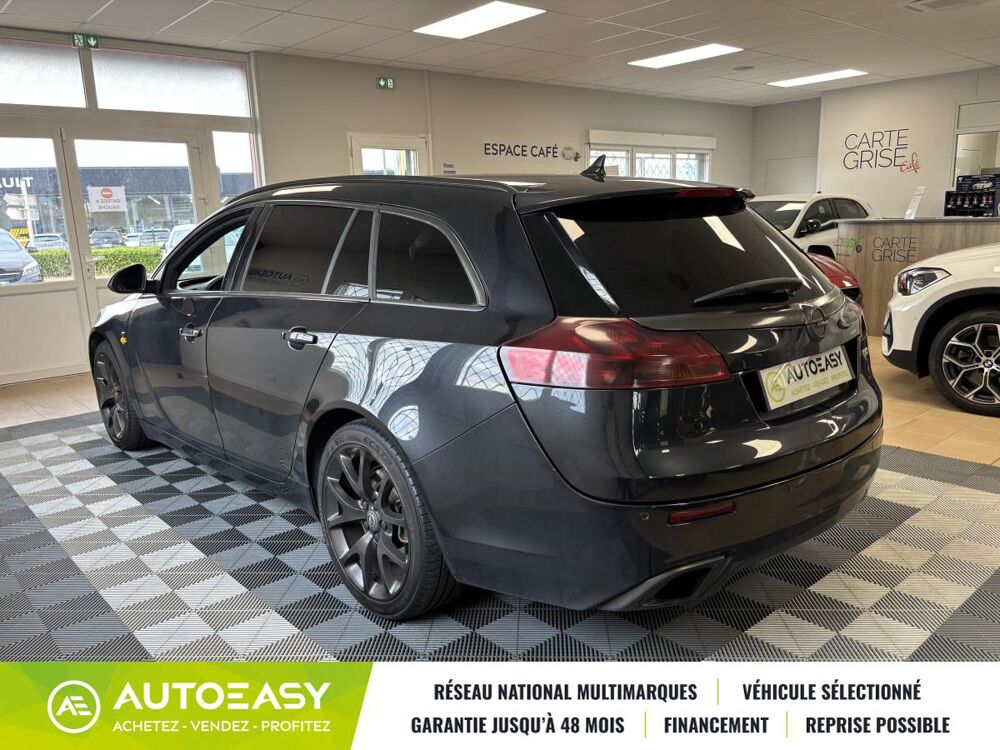 Insignia OPC 2.8 i V6 TURBO 4X4 325 OPC / SUIVI D'ENTRETIEN PRESENT 2011 occasion 42120 LE COTEAU