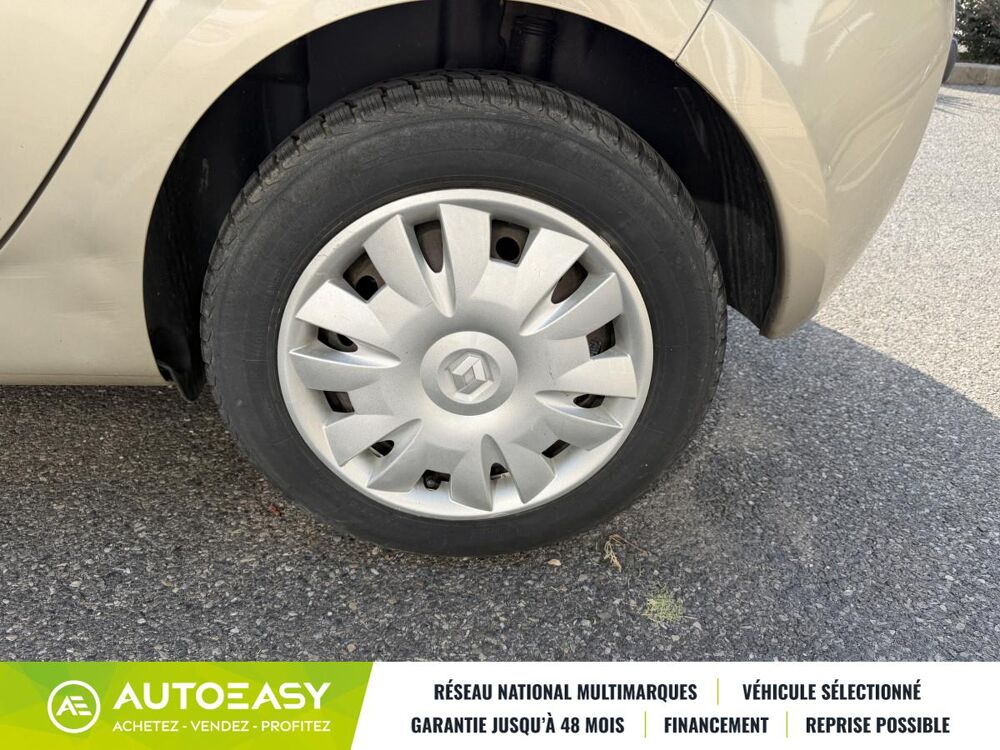 Clio 1.2 TCe 100 ch Dynamique 5p / Clim auto / Vitres AV elec / F 2007 occasion 69120 Vaulx-en-Velin