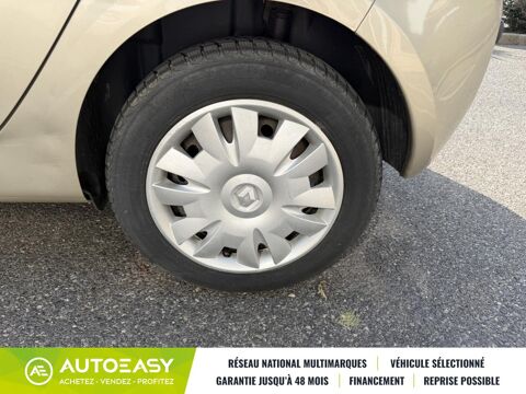 Clio 1.2 TCe 100 ch Dynamique 5p / Clim auto / Vitres AV elec / F 2007 occasion 69120 Vaulx-en-Velin