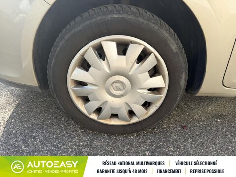 Clio 1.2 TCe 100 ch Dynamique 5p / Clim auto / Vitres AV elec / F 2007 occasion 69120 Vaulx-en-Velin