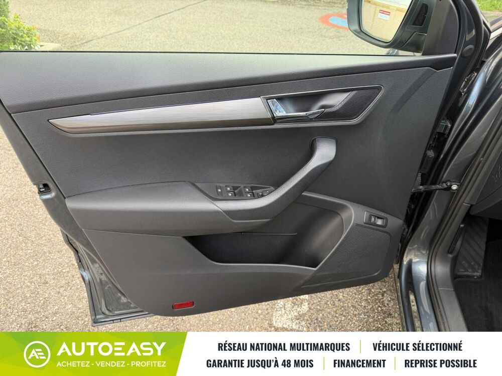 Karoq 1.5 TSI ACT 150 ch Style DSG / Attelage / Coffre &eacute;lec / ACC 2020 occasion 69120 Vaulx-en-Velin