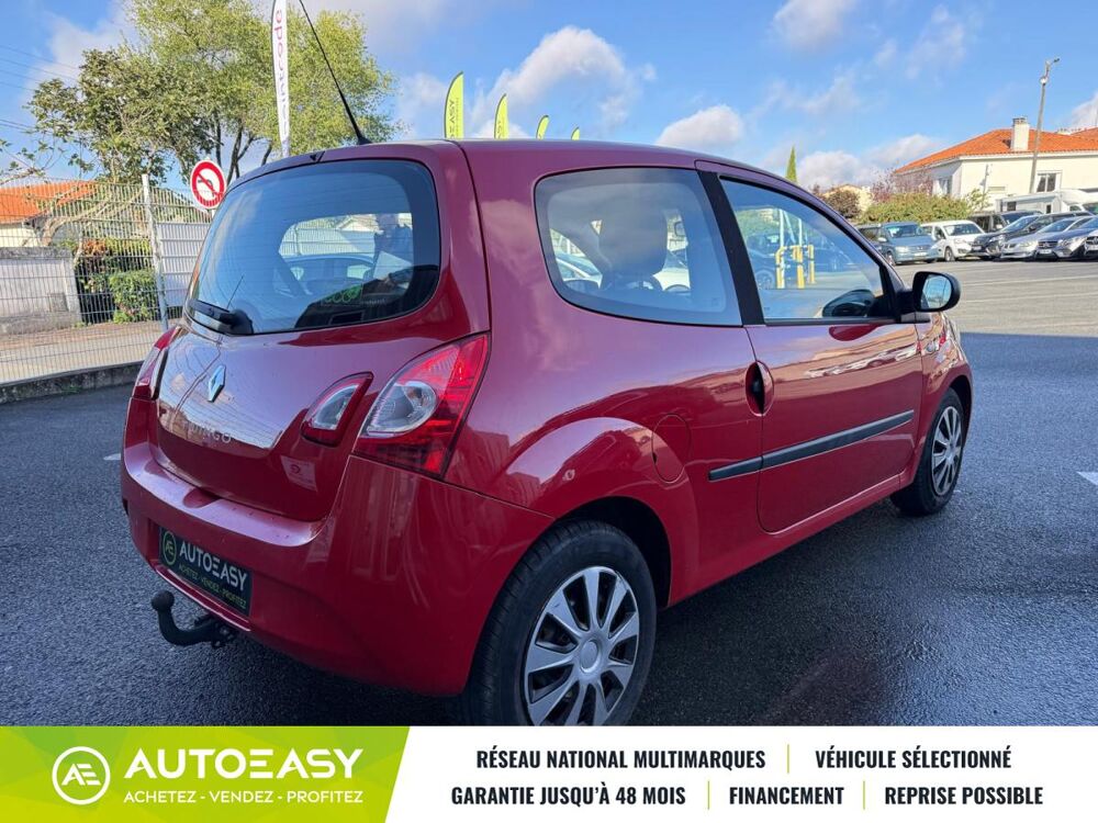 Twingo PHASE 2 1.2 i 75 LIFE / FAIBLE KM / DISTRIBUTION NEUVE / GAR 2014 occasion 79000 NIORT
