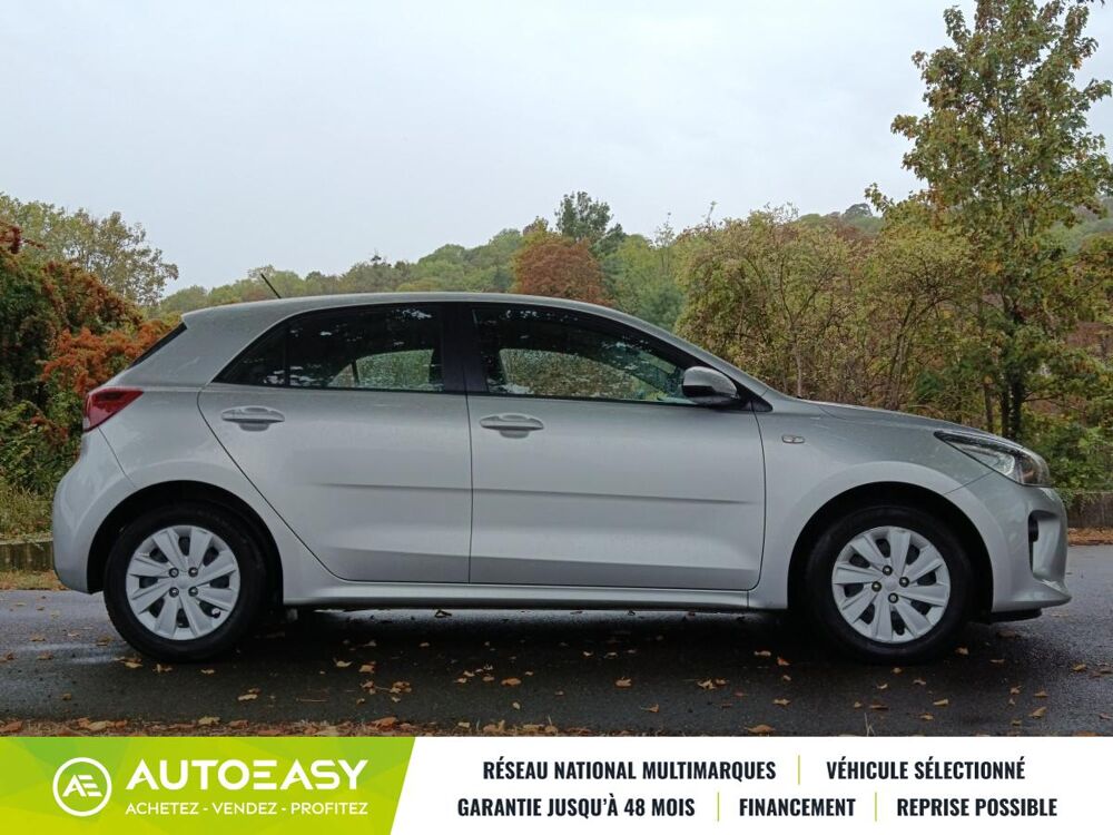 Rio IV 1.2 i-CVVT 16V 84 / FAIBLE KILOMETRAGE / FINITION MOTION 2017 occasion 78380 Bougival
