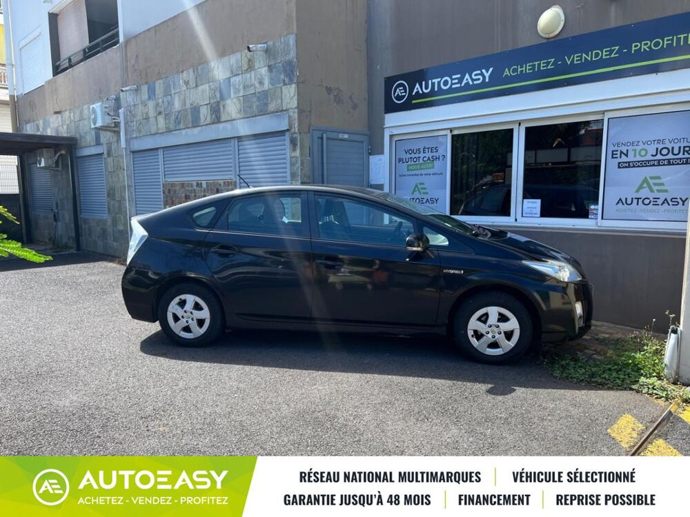 Prius III 1.8 VVT-i 16V 136 Hybrid CVT 99 cv 2011 occasion 97460 Saint-Paul