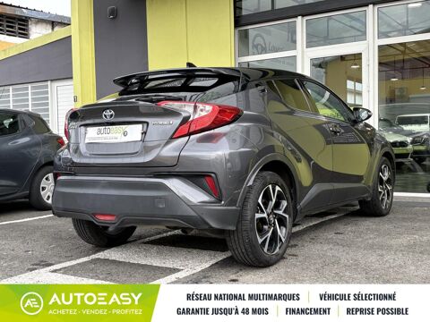 C-HR 122h Hybride Dynamic 2WD E-CVT // Boite automatique 2019 occasion 97122 Baie-Mahault