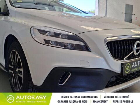 V40 D2 2.0 TDi 120 CROSS COUNTRY MOMENTUM PRO GEARTRONIC S&S / E 2019 occasion 34770 Gigean