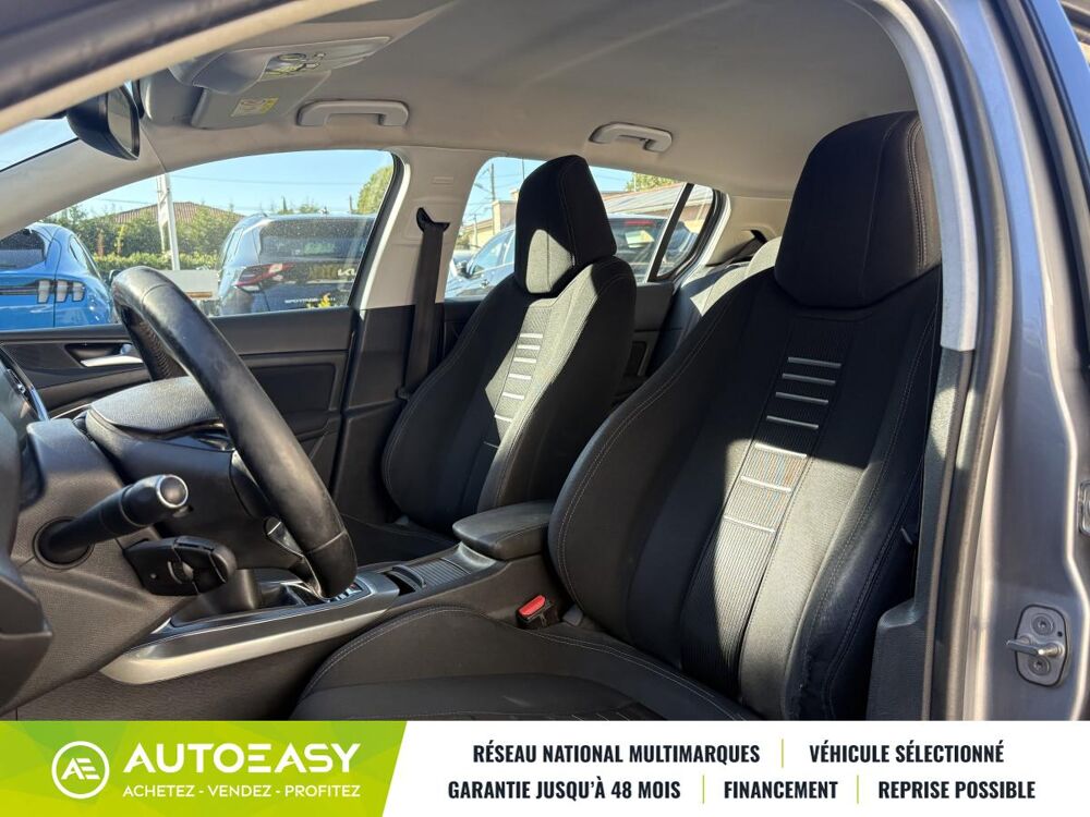 308 Allure 1.6 HDI 115 ch / Historique complet / Cam&eacute;ra de recul 2013 occasion 69120 Vaulx-en-Velin