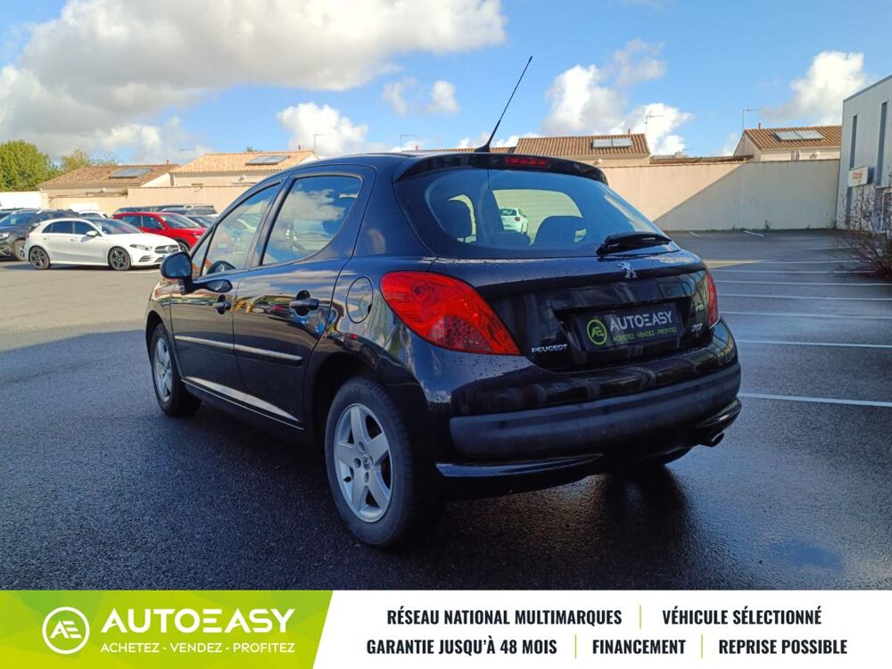 207 1.4 VTi 95 PREMIUM / ENTRETIEN SUIVI / 12 MOIS 2008 occasion 79000 NIORT