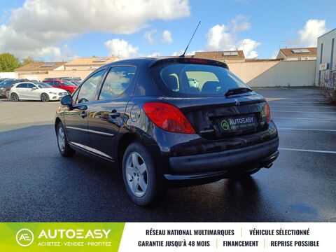 207 1.4 VTi 95 PREMIUM / ENTRETIEN SUIVI / 12 MOIS 2008 occasion 79000 NIORT