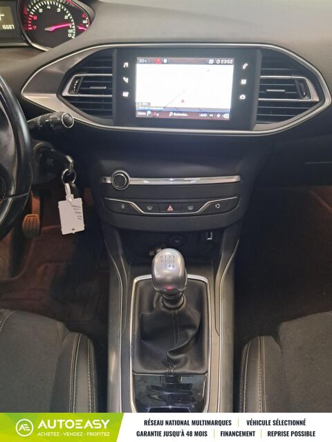 308 phase 2 1.2 130 Allure - toit pano carplay - REVISEE DISTR 2018 occasion 37270 Montlouis sur Loire