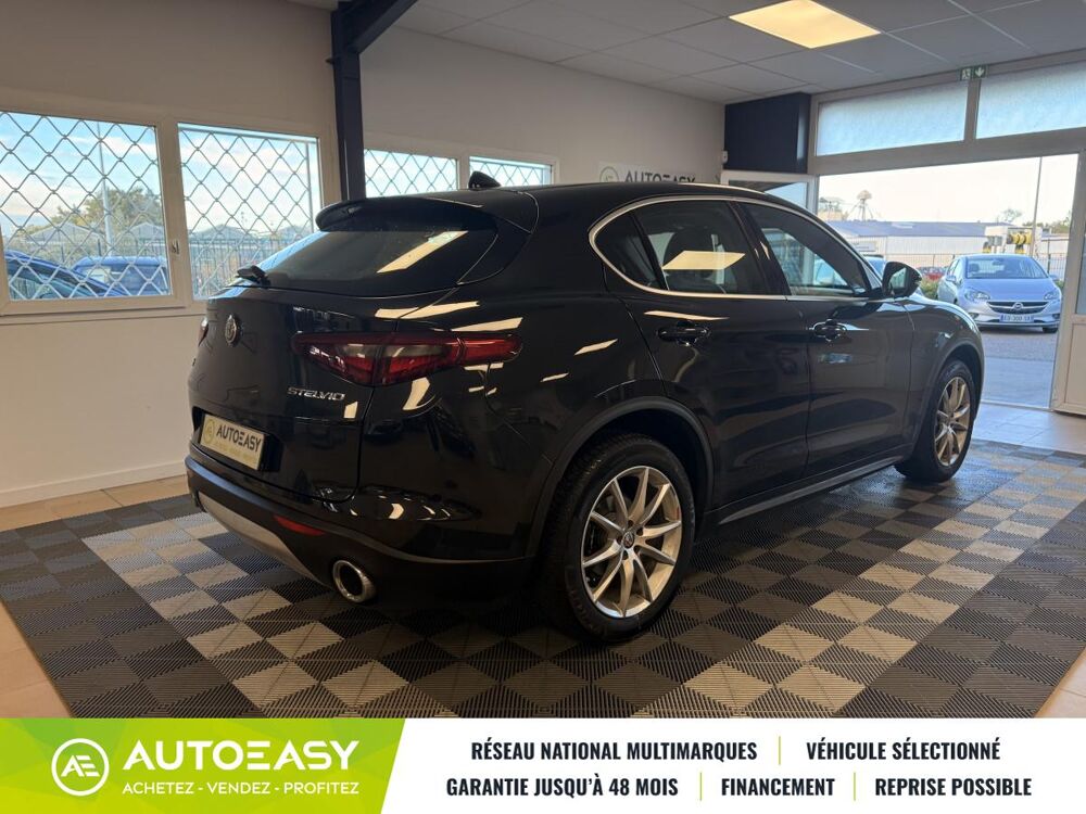 Stelvio 2.2 JTD 16V Q4 210 / AT 8 / LUSSO 2017 occasion 42120 LE COTEAU