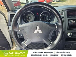 Pajero IV 3.2 DID 200 4X4 3P BVM 2011 occasion 15130 Lafeuillade-en-V&eacute;zie