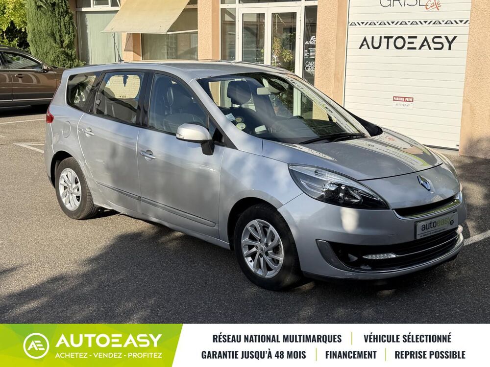 Grand scenic IV 1.6 dCi 130 ch energy Expression eco&sup2; 7 places 2013 occasion 69120 Vaulx-en-Velin