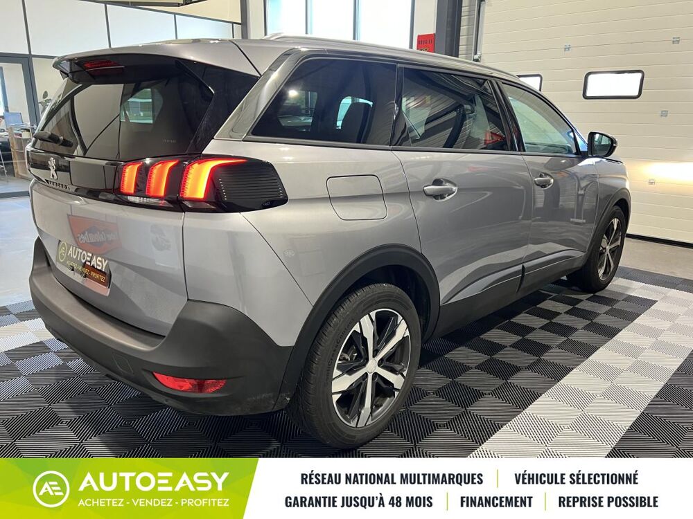 5008 1.2 THP 130 cv Allure 7 places / 1&egrave;re Main / Entretien full 2019 occasion 03000 Avermes