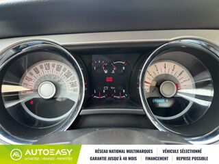 Mustang V 3.7 V6 BVA 310 cv / HOMOLOGUEE FRANCE / TRES FAIBLE KILOME 2011 occasion 84260 Sarrians