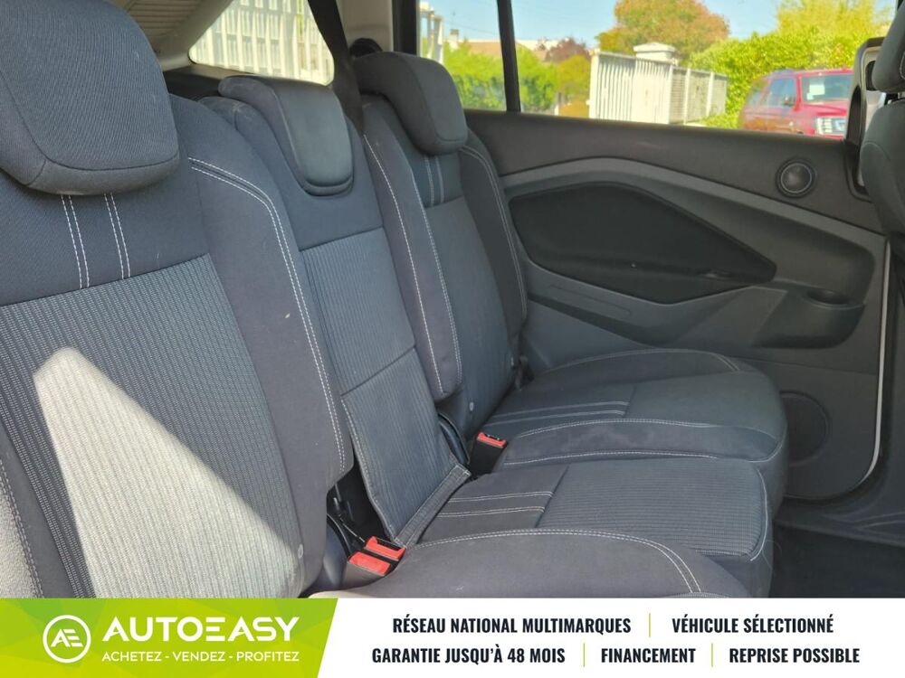 C-max 2.0 140 TITANIUM / BOITE AUTO / SUIVI FULL FORD / TRES BON E 2011 occasion 79000 NIORT