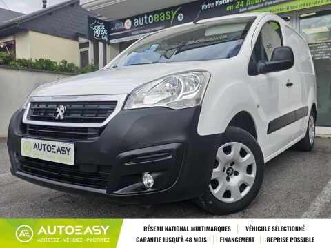Peugeot Partner Standard 1.6 BlueHDi 120 ch Premium GPS + CARPLAY 2017 occasion Sainte-Genevi&egrave;ve des Bois 91700