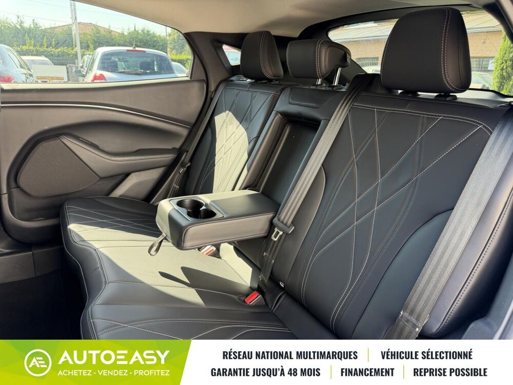 Mustang Mach-E 269 ch Standard Range 76 kWh / 1i&egrave;re main / TVA appar 2024 occasion 69120 Vaulx-en-Velin