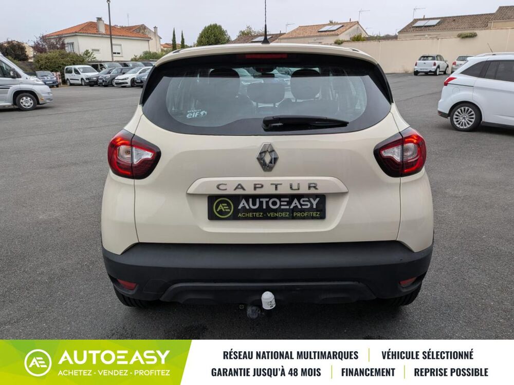Captur I Phase 2 0.9 TCe 90 ZEN / MOTEUR A CHAINE / GARANTIE 12 MOI 2018 occasion 79000 NIORT