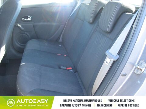 Clio III 1.2  16V 75 TOMTOM 5 PORTES 67000 KM 2012 occasion 29000 Quimper