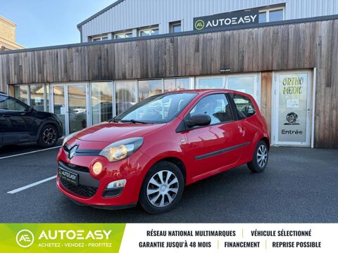 Renault Twingo PHASE 2 1.2 i 75 LIFE / FAIBLE KM / DISTRIBUTION NEUVE / GAR 2014 occasion NIORT 79000