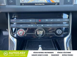 XF 2.0 D 16V 180 cv Bo&icirc;te auto 2016 occasion 90400 SEVENANS