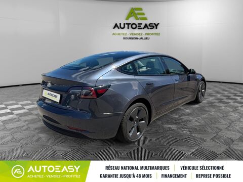 Model 3 SR + / 285 CH / SOH 92.6 % 2021 occasion 38300 Bourgoin-Jallieu